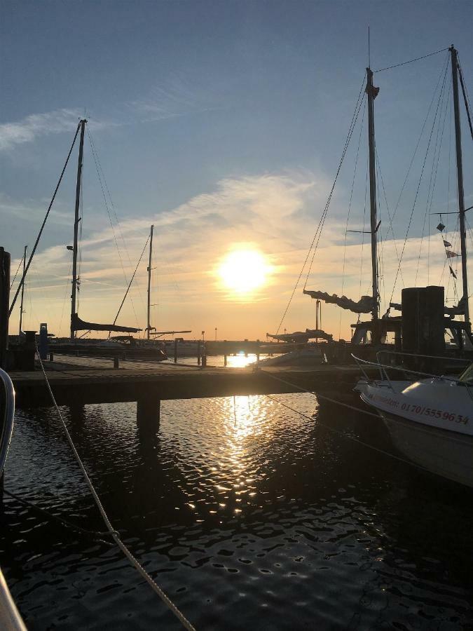 Fewo Am Strand Glowe Eksteriør bilde